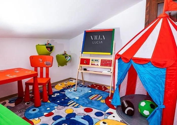 Lucia * Albarella Island