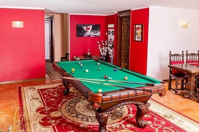 Lucia Albarella Island